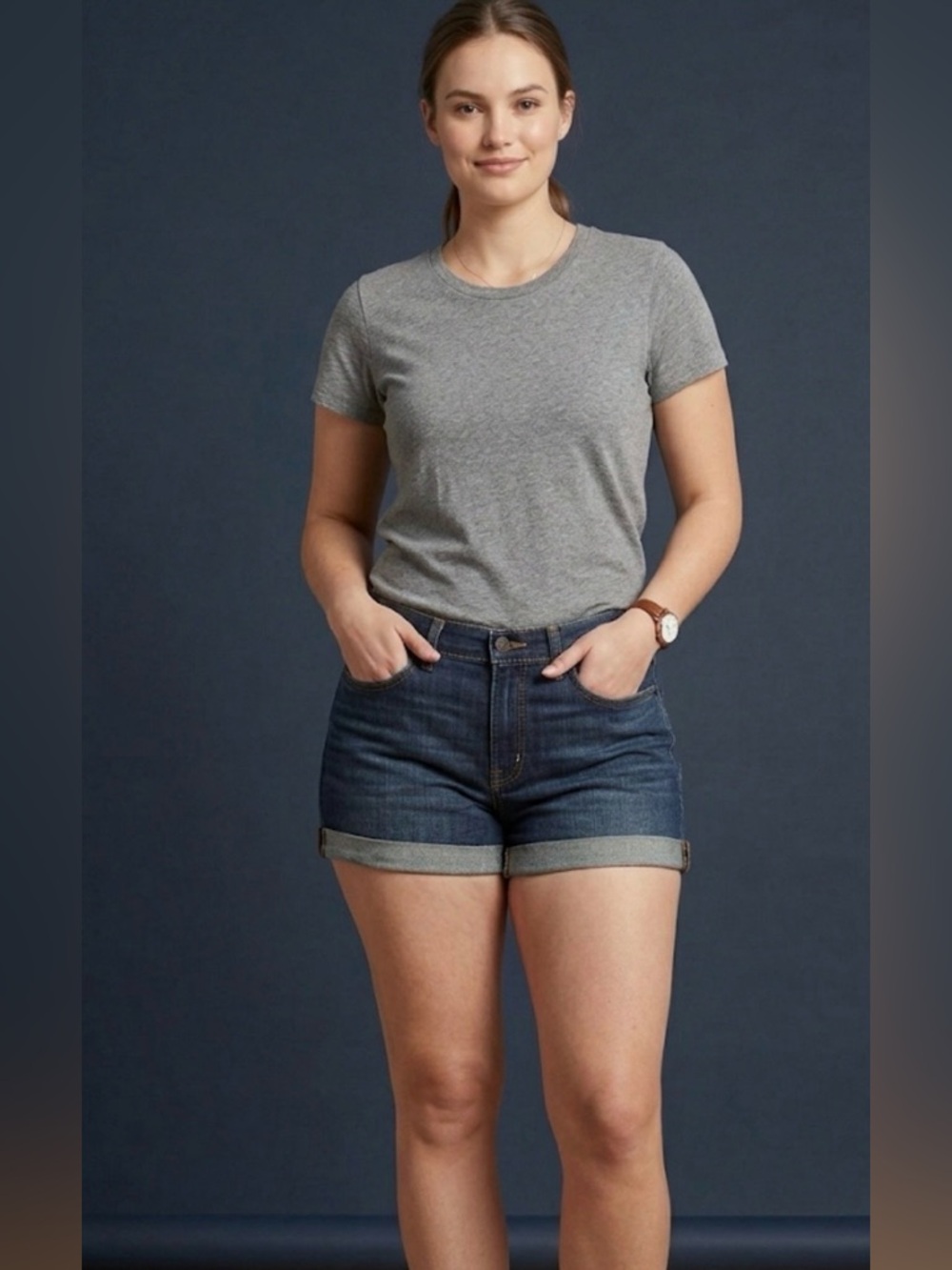 Levi's denim shorts mid rise size 33